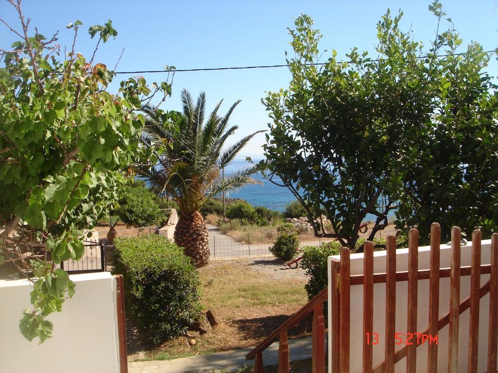 Zorbas Rooms Frangokastello 部屋 写真