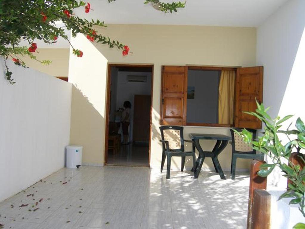 Zorbas Rooms Frangokastello 部屋 写真